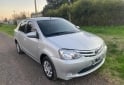 Autos - Toyota Etios 2016 Nafta 85000Km - En Venta