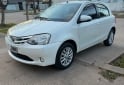 Autos - Toyota Etios 2016 Nafta 78000Km - En Venta