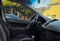Autos - Peugeot 207 2011 Nafta 132000Km - En Venta