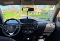 Autos - Toyota etios cross 2015 Nafta 140000Km - En Venta