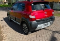 Autos - Toyota etios cross 2015 Nafta 140000Km - En Venta