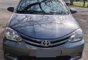 Autos - Toyota Etios 2015 Nafta 76000Km - En Venta
