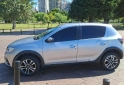 Autos - Renault Sandero intense 2024 Nafta 6400Km - En Venta