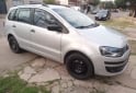 Autos - Volkswagen Suran 2012 Nafta 180000Km - En Venta