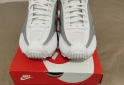 Indumentaria - Zapatillas Nike shox sin uso - En Venta