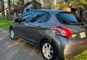 Autos - Peugeot 208 2013 GNC 130000Km - En Venta