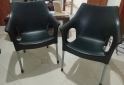 Hogar - Juego de mesa y sillas - En Venta