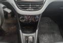 Autos - Peugeot 208 ALLURE TOUCH 2015 Nafta 100000Km - En Venta