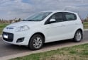 Autos - Fiat PALIO ATTRACTIVE 5P 1.4 8 2017 Nafta 75600Km - En Venta