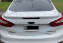 Autos - Ford Focus Titanium 2014 Nafta 146000Km - En Venta