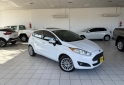 Autos - Ford Fiesta Kinetic Se Plus 2014 Nafta 150000Km - En Venta