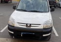 Utilitarios - Peugeot Partner 2017 Diesel 174000Km - En Venta