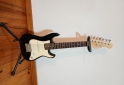 Instrumentos Musicales - Guitarra el�ctrica para ni�os Parquer como nueva - En Venta