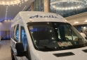 Utilitarios - Ford Transit 17+1 2022 Diesel 180000Km - En Venta