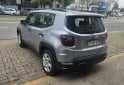 Camionetas - Jeep Renegade 2022 Nafta 25000Km - En Venta