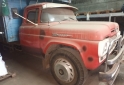 Camiones y Grúas - Buen estado en general - En Venta