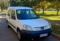 Utilitarios - Peugeot Partner Familiar. 2016 GNC 135000Km - En Venta