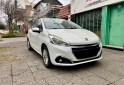 Autos - Peugeot 208 2017 Nafta 130000Km - En Venta