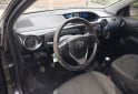 Autos - Toyota Etios 2017 Nafta 172000Km - En Venta