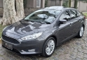 Autos - Ford Focus se plus permuto 2016 Nafta 120000Km - En Venta