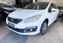 Autos - Peugeot 408 feline 2018 Diesel 130000Km - En Venta
