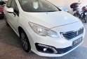 Autos - Peugeot 408 feline 2018 Diesel 130000Km - En Venta