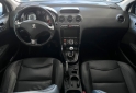 Autos - Peugeot 408 feline 2018 Diesel 130000Km - En Venta