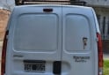 Utilitarios - Renault Kangoo 5a 2015 GNC 170000Km - En Venta