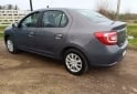 Autos - Renault Logan 2016 GNC 140000Km - En Venta
