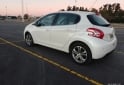 Autos - Peugeot 208 feline 1.6 16v permut 2015 Nafta 130000Km - En Venta