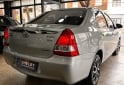 Autos - Toyota Etios 2017 Nafta 90000Km - En Venta