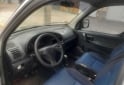 Utilitarios - Peugeot Partner 1.9 D furgon 2004 Diesel 240000Km - En Venta
