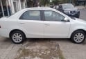 Autos - Toyota ETIOS XLS 4P MT 2015 Nafta 151000Km - En Venta