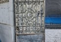 Hogar - Portón / Reja de hierro macizo con detalles de herrería artística - En Venta