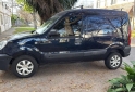Utilitarios - Renault Kangoo 2013 Nafta 197000Km - En Venta
