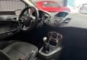 Autos - Ford Fiesta SE 2015 Nafta 130000Km - En Venta