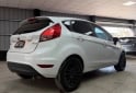 Autos - Ford Fiesta SE 2015 Nafta 130000Km - En Venta