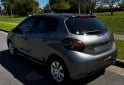 Autos - Peugeot 208 Active 1.5 2014 Nafta 130000Km - En Venta