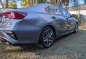 Autos - Kia cerato GTLine 2021 Nafta 140000Km - En Venta