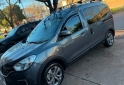 Utilitarios - Renault Kangoo Stepway 2025 GNC 9500Km - En Venta