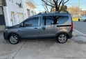 Utilitarios - Renault Kangoo Stepway 2025 GNC 9500Km - En Venta