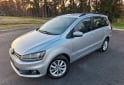 Autos - Volkswagen SURAN HIGHLINE 2015 Nafta 1000Km - En Venta