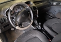 Autos - Peugeot 206 2010 Nafta 198000Km - En Venta
