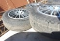 Accesorios para Autos - Vendo 4 llantas con cubiertas. - En Venta