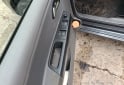 Autos - Volkswagen Suran highline 2015 Nafta 108000Km - En Venta