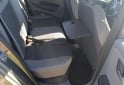 Autos - Volkswagen Suran highline 2015 Nafta 108000Km - En Venta