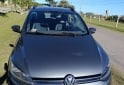 Autos - Volkswagen Suran highline 2015 Nafta 108000Km - En Venta