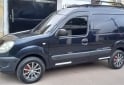 Utilitarios - Renault Kangoo 2015 GNC 228000Km - En Venta