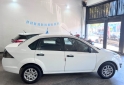 Autos - Ford Fiesta max ambiente 2012 Nafta 111000Km - En Venta