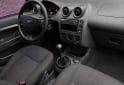 Autos - Ford Fiesta Ambiente 1.6 2004 Nafta - En Venta